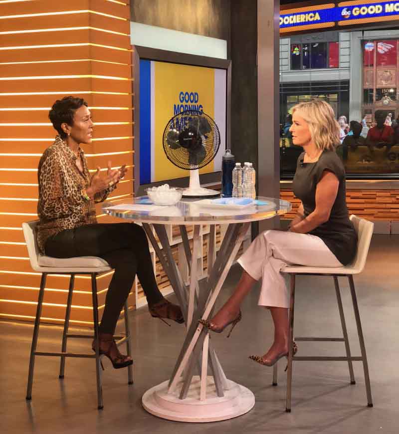 In her role as chief medical correspondent for ABC News, Dr. Jen Ashton (right) speaks with co-anchor Robin Roberts during a “Good Morning America” segment. (Photo courtesy of Dr. Jen Ashton)